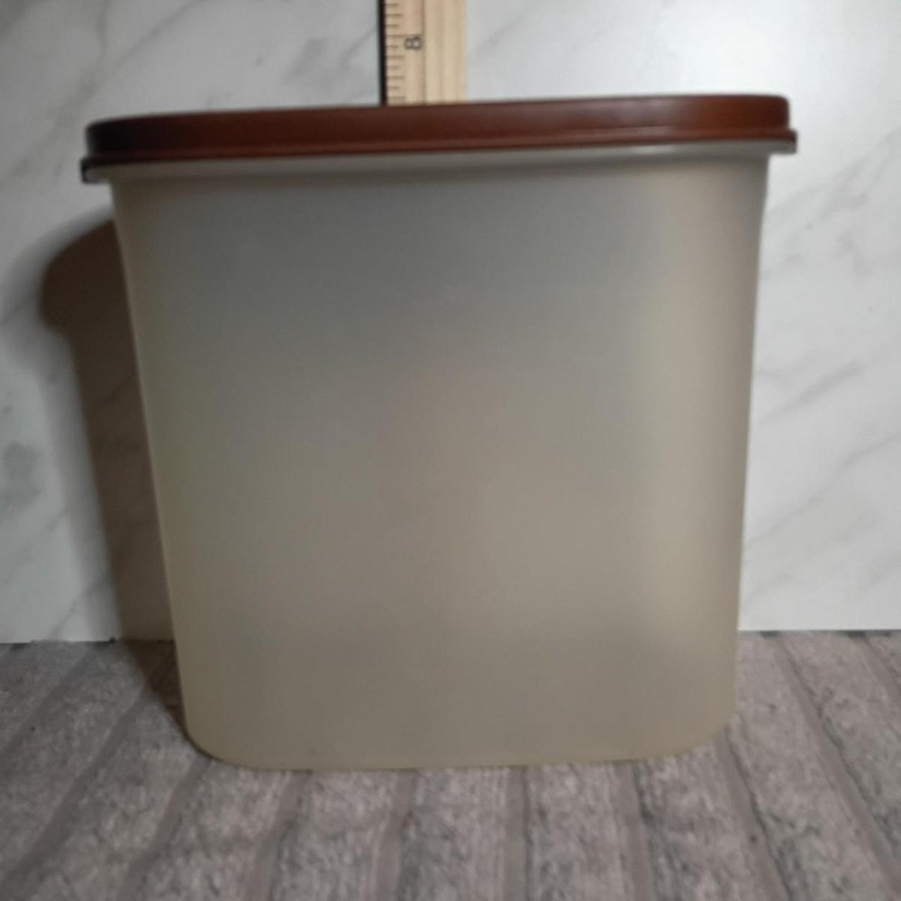 Tupperware Modular Mates Oval 3 Canister Brown Seal Translucent Base 1.7L 7 Cup